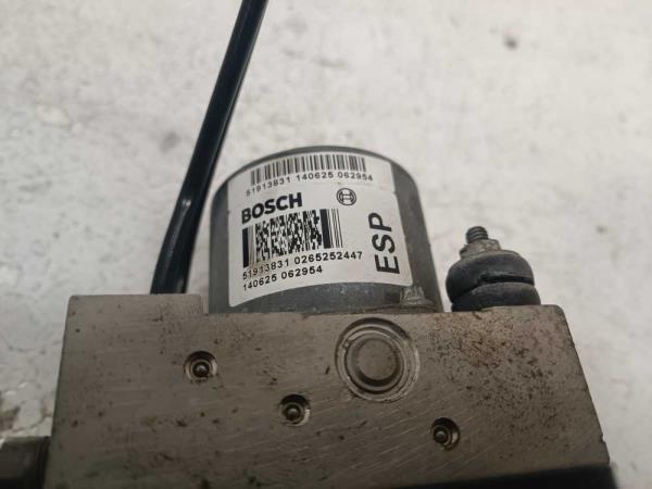 UNITÉ HYDRAULIQUE ABS FIAT - Vue 3